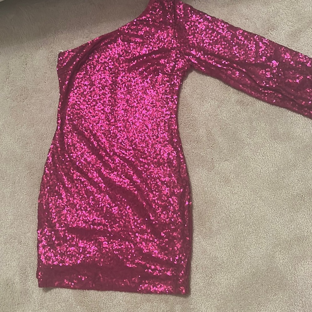 Women’s pink sequin mini dress.